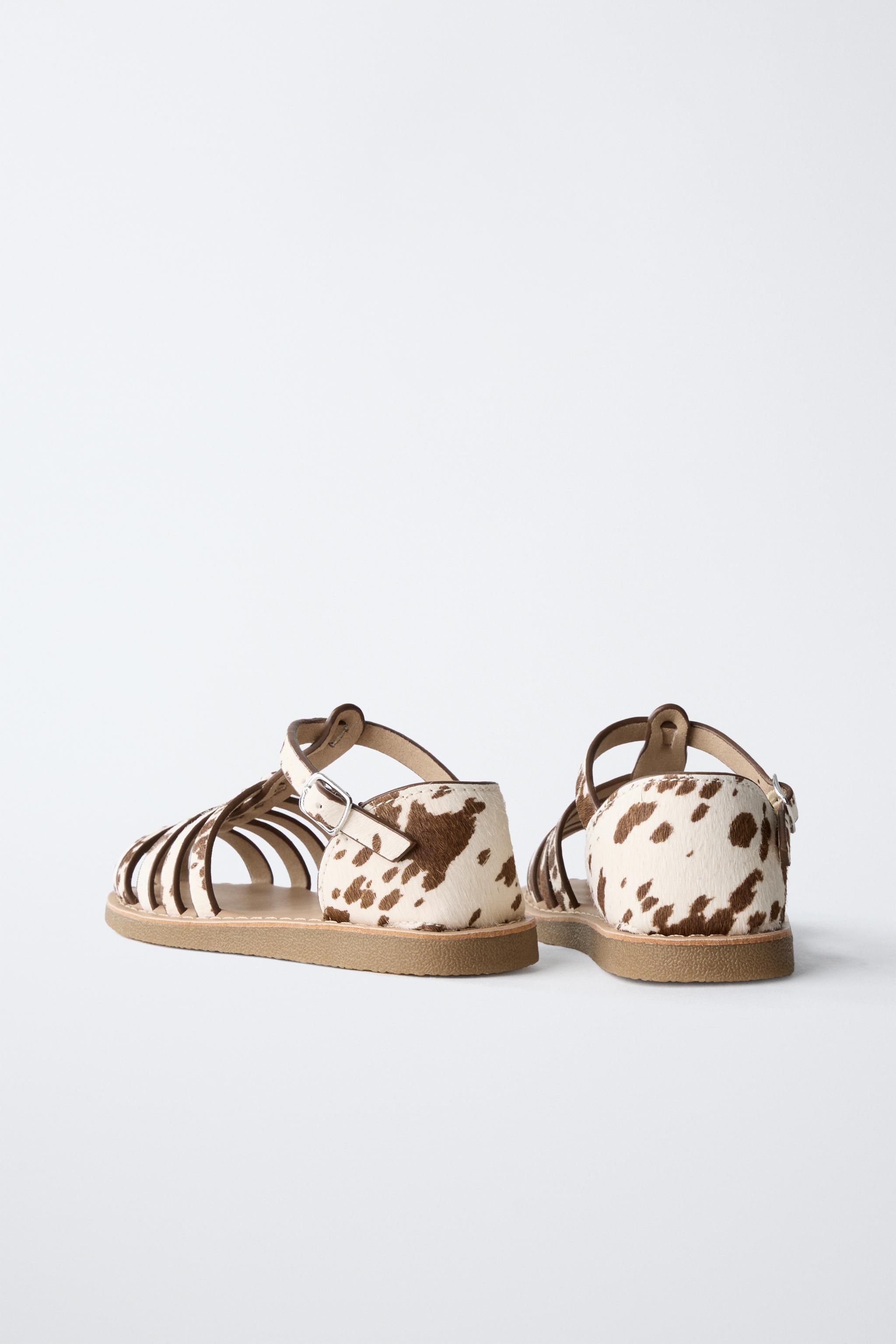 ANIMAL PRINT LEATHER FISHERMAN SANDALS